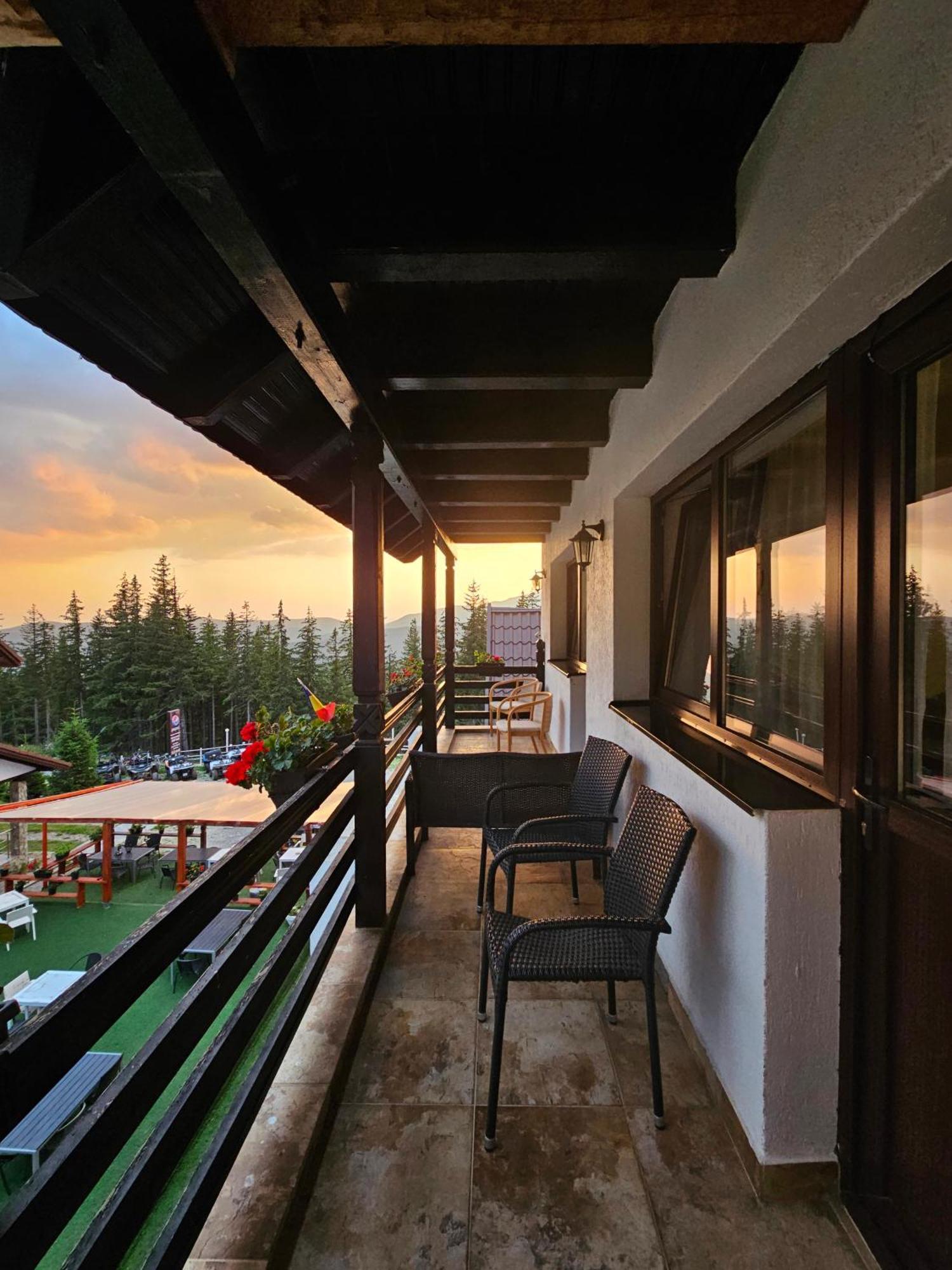 Hotel Cetina à Rânca Extérieur photo