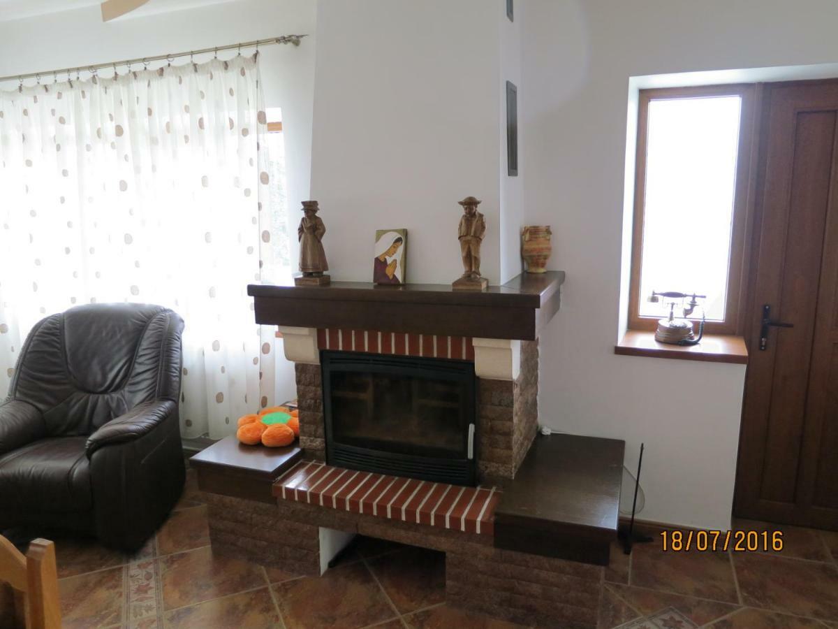 Hotel Cetina à Rânca Extérieur photo