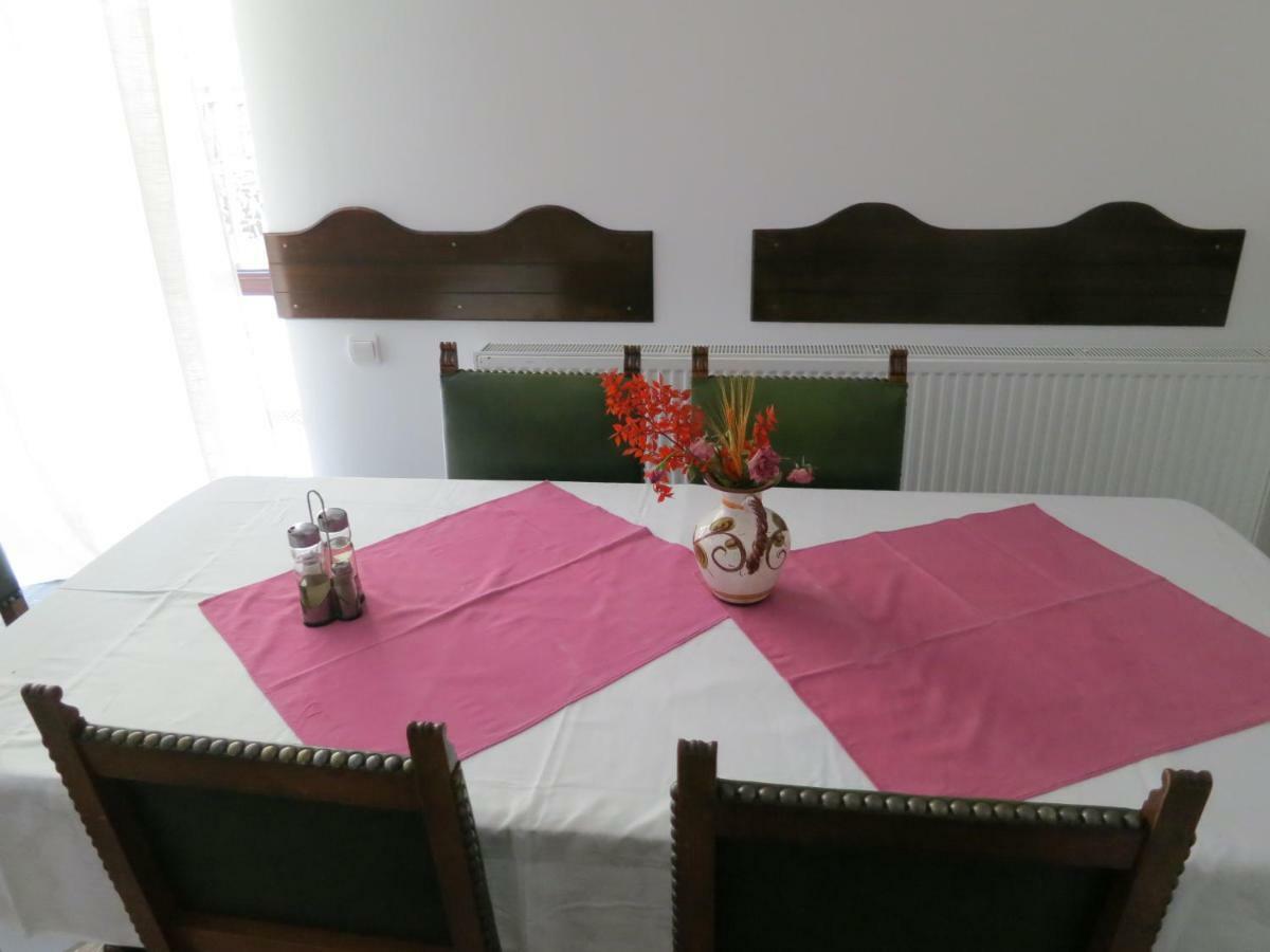 Hotel Cetina à Rânca Extérieur photo